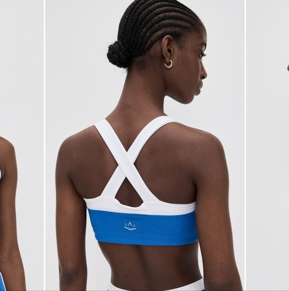 BEYOND YOGA SPACEDYE TROPHY SPORTS BRA; SIZE: MEDIUM